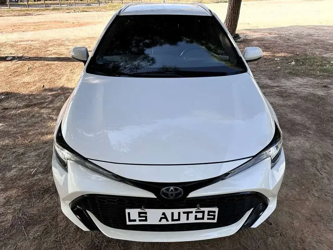 Begagnad Toyota Corolla Active 122 HK (89 kW) 2021 Vit Kombi