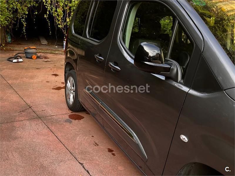 Usado Toyota Proace Verso Active 110 CV (80 kW) 2022 Negro Familiar