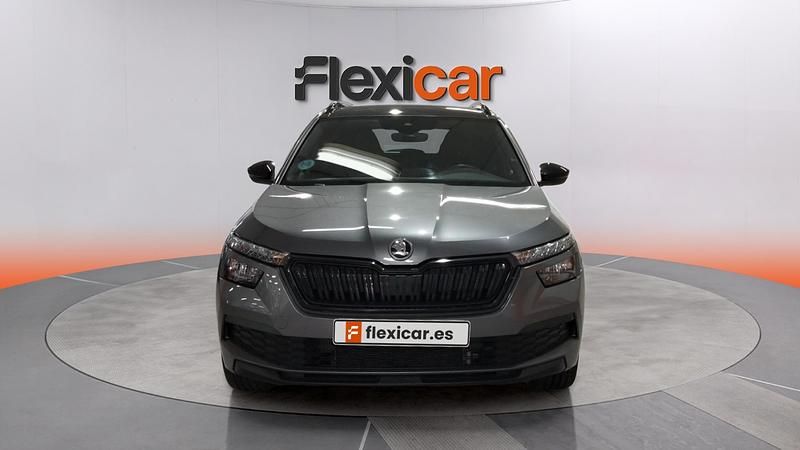 Usado Skoda Kamiq Sport 116 CV (85 kW) 2024 Gris SUV