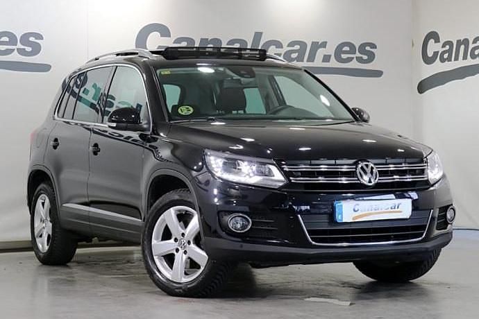 Usado VW Tiguan Sportline 140 CV (102 kW) 2013 Negro SUV