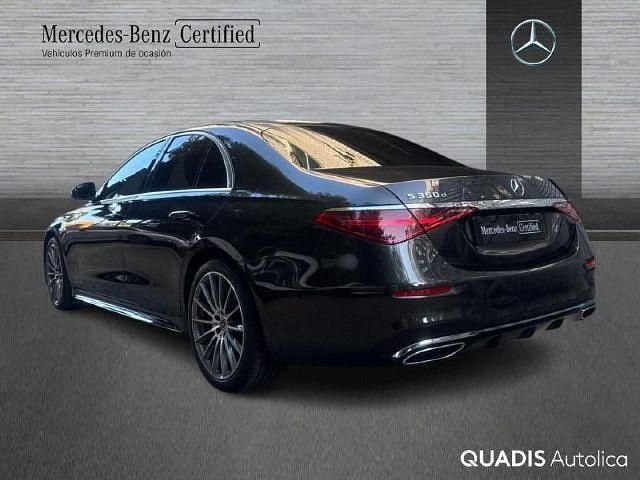 Usado Mercedes S350 AMG line 313 CV (230 kW) 2024 Gris grafito Berlina