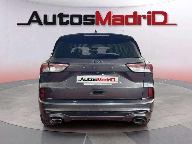 Usado Ford Kuga ST-Line 120 CV (88 kW) 2023 Gris SUV