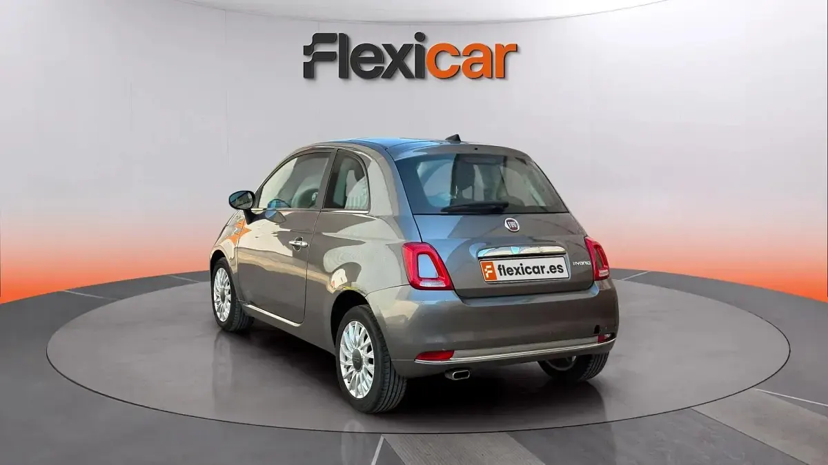 Usado Fiat 500 Dolcevita 71 CV (52 kW) 2021 Gris Berlina
