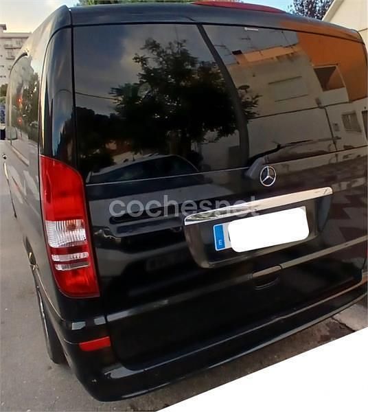 Usado Mercedes Viano Avantgarde 258 CV (189 kW) 2013 Negro Monovolumen