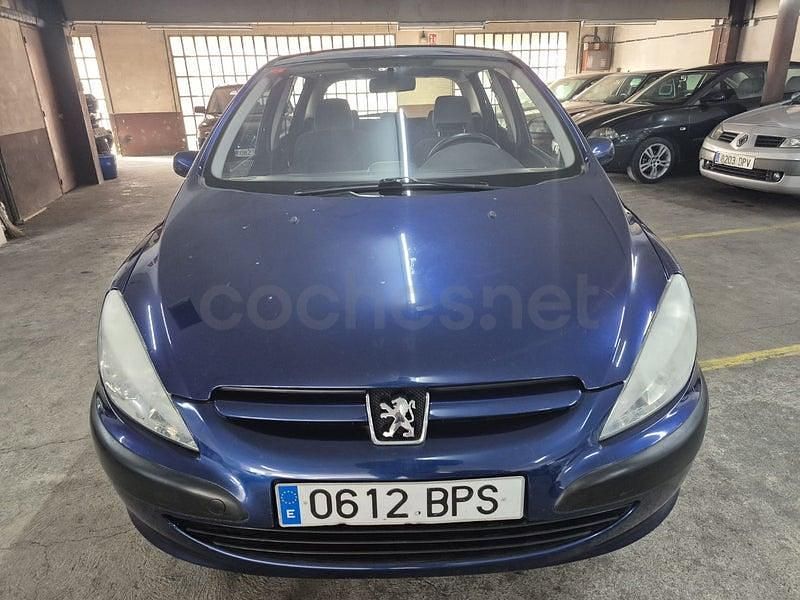 Usado Peugeot 307 75 CV (55 kW) 2001 Azul Utilitario