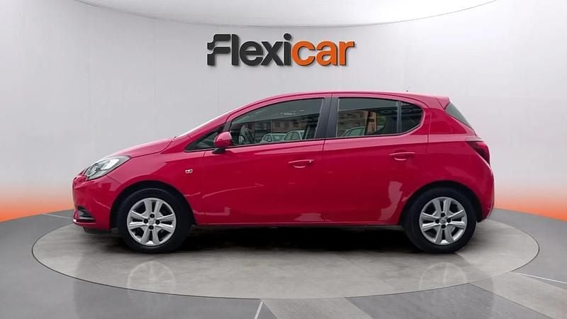 Usado Opel Corsa Selective 90 CV (66 kW) 2018 Rojo Utilitario
