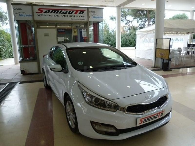 Usado Kia ProCeed 110 CV (80 kW) 2014 Blanco Utilitario