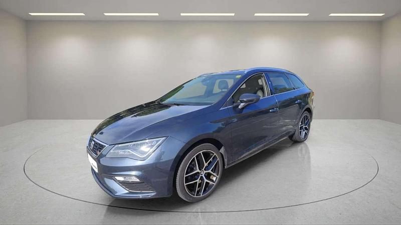 Azul Usado 2019 Seat Leon ST FR Familiar | 15.500 € (Precio justo) - Imagen 1/4