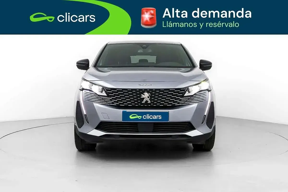 Käytetty Peugeot 3008 Allure 150 HP (110 kW) 2024 Hopea Katumaasturi