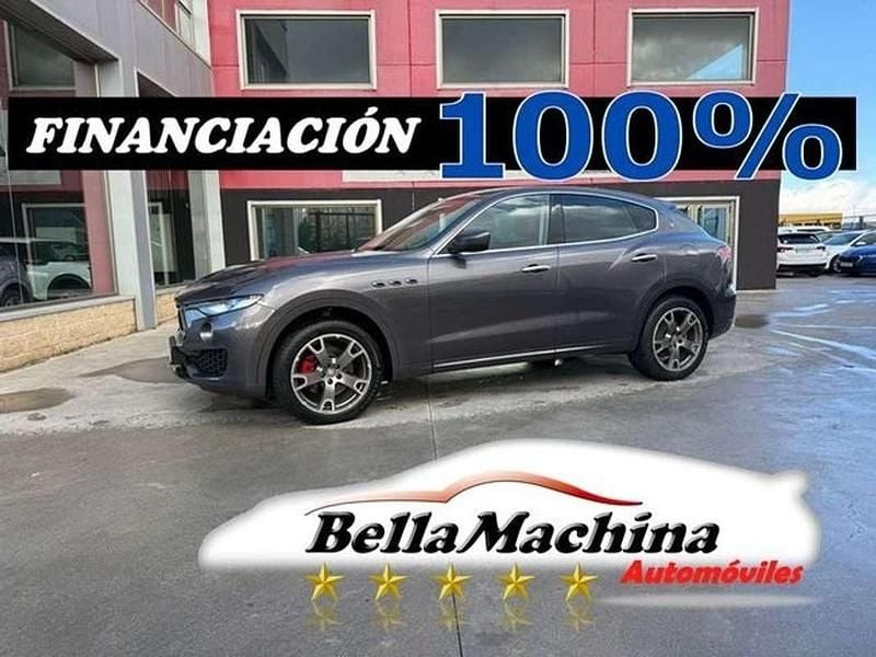Usado Maserati Levante GranLusso 275 CV (202 kW) 2017 Gris SUV
