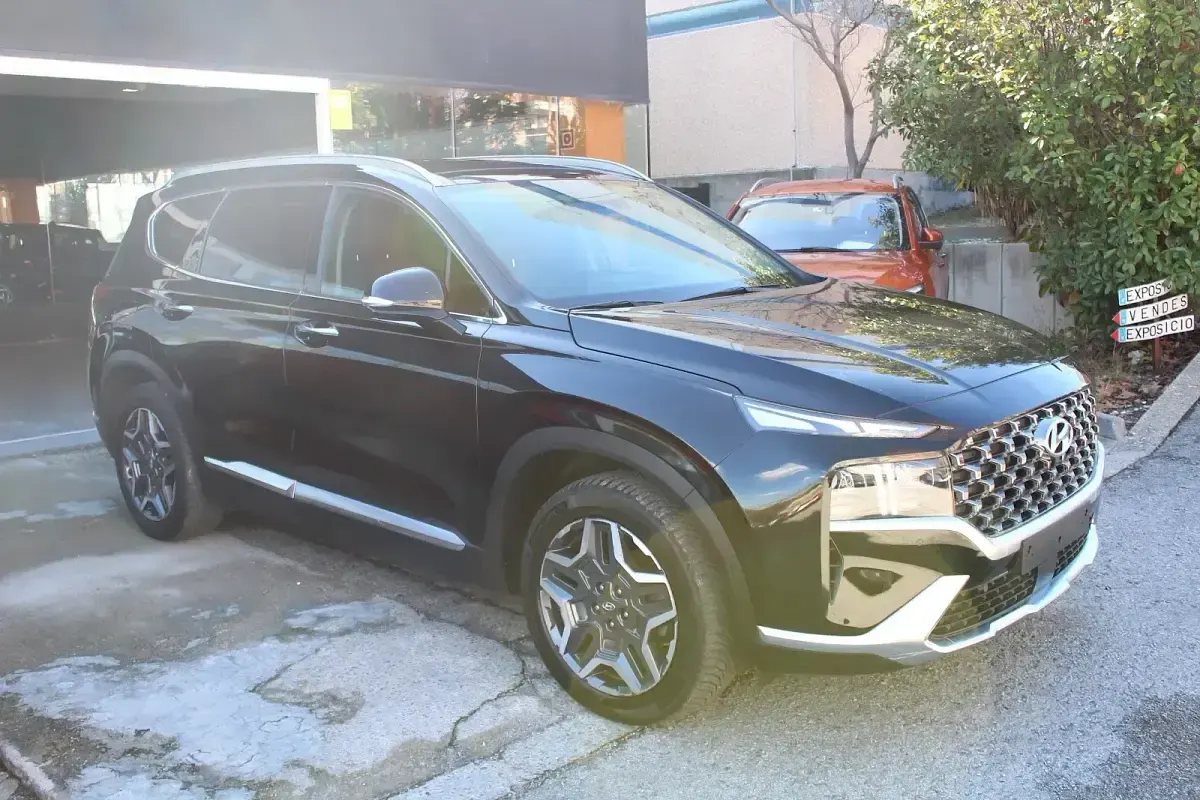 Usado Hyundai Santa Fe Style 265 CV (194 kW) 2023 Negro SUV