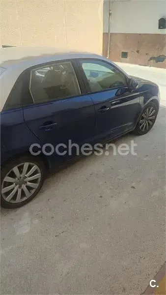Usado Audi A1 Sportback 86 CV (63 kW) 2013 Azul Utilitario