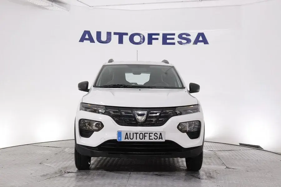 Usado Dacia Spring Comfort 33 kW (45 CV) 2021 Blanco Utilitario