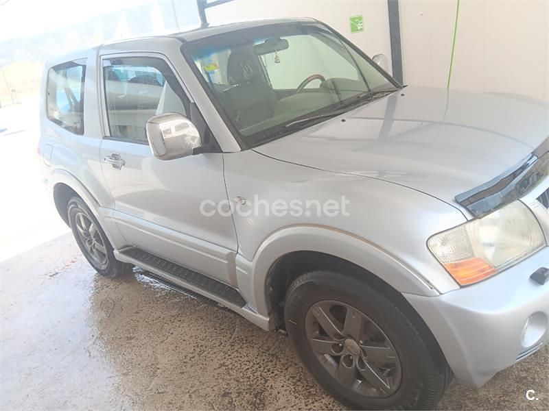 Gris / plata Usado 2006 Mitsubishi Montero Intense SUV | 13.000 € - Imagen 1/4