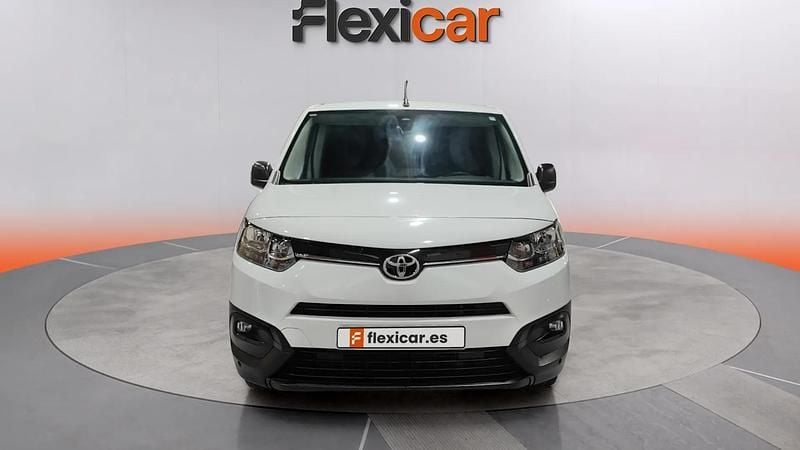 Usado Toyota Proace City City 131 CV (96 kW) 2024 Blanco Monovolumen