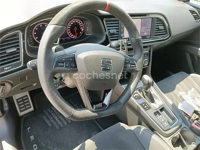 Usado Seat Leon CUPRA 290 CV (213 kW) 2019 Azul Berlina