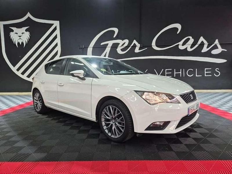 Käytetty Seat Leon I-Tech 105 HP (77 kW) 2015 Valkoinen Viistoperä