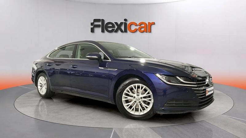 Usado VW Arteon 150 CV (110 kW) 2019 Azul Utilitario