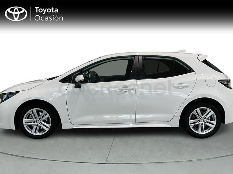 Usado Toyota Corolla Active 122 CV (89 kW) 2022 Blanco Berlina