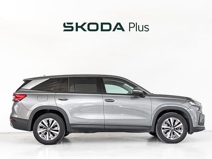 Usado Skoda Kodiaq Selection 150 CV (110 kW) 2025 Gris SUV