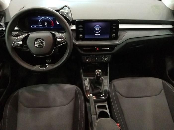 Usado Skoda Fabia Ambition 80 CV (58 kW) 2023 Blanco Utilitario