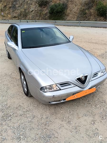 Usado Alfa Romeo 166 188 CV (138 kW) 2003 Gris / plata Berlina