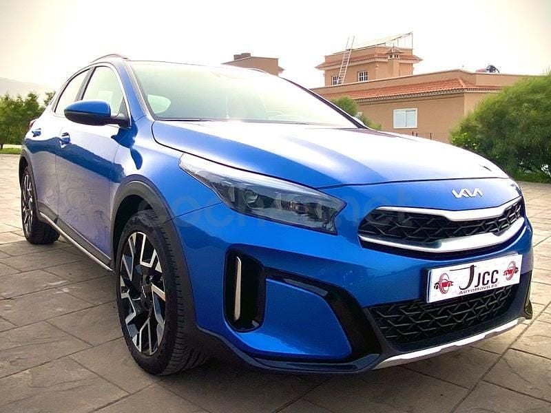 Usado Kia XCeed GT-Line 120 CV (88 kW) 2024 Azul SUV