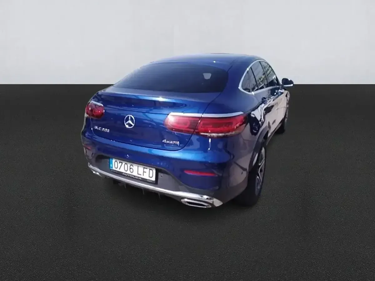 Usado Mercedes GLC200 197 CV (144 kW) 2020 Azul SUV