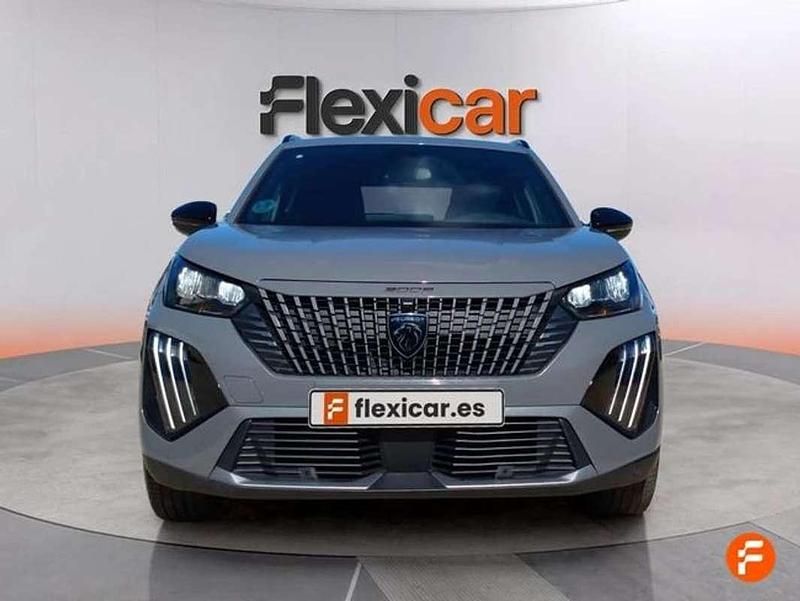 Usado Peugeot 2008 Allure 101 CV (74 kW) 2023 Gris SUV