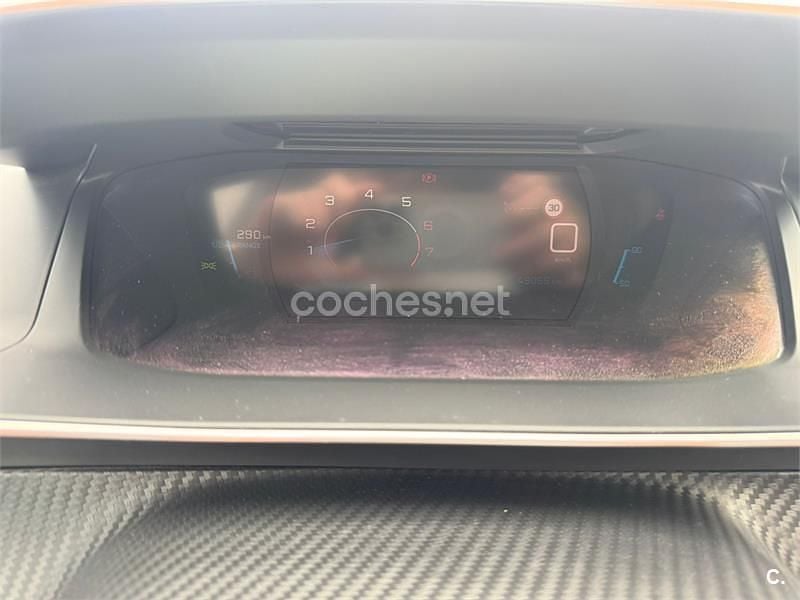 Usado Peugeot 208 Allure 100 CV (73 kW) 2020 Blanco Utilitario