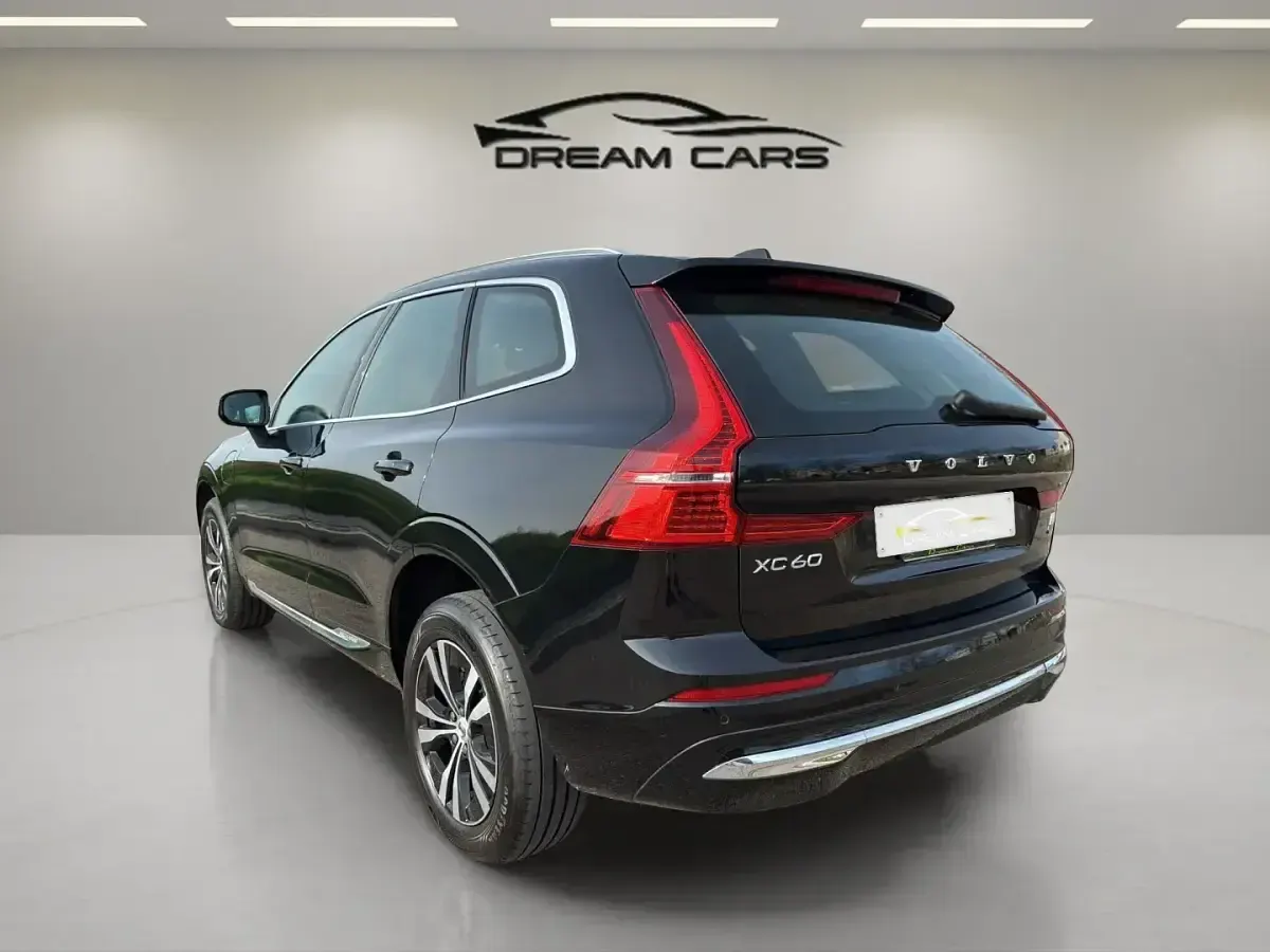 Usado Volvo XC60 Inscription 340 CV (250 kW) 2021 Negro SUV
