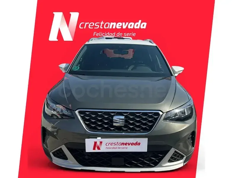 Usado Seat Arona Xperience 115 CV (84 kW) 2025 Gris / plata SUV