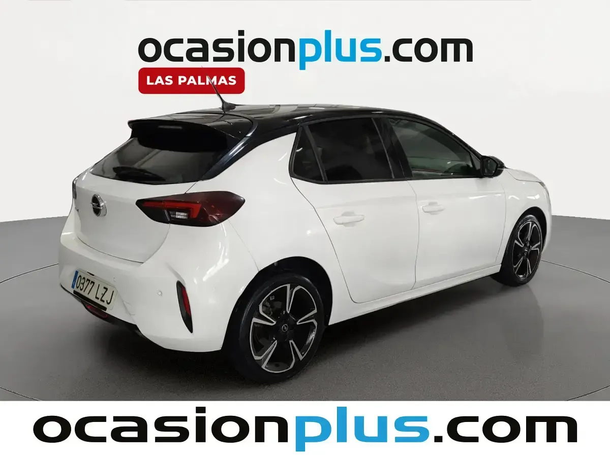 Usado Opel Corsa GS Line 102 CV (75 kW) 2022 Blanco Utilitario
