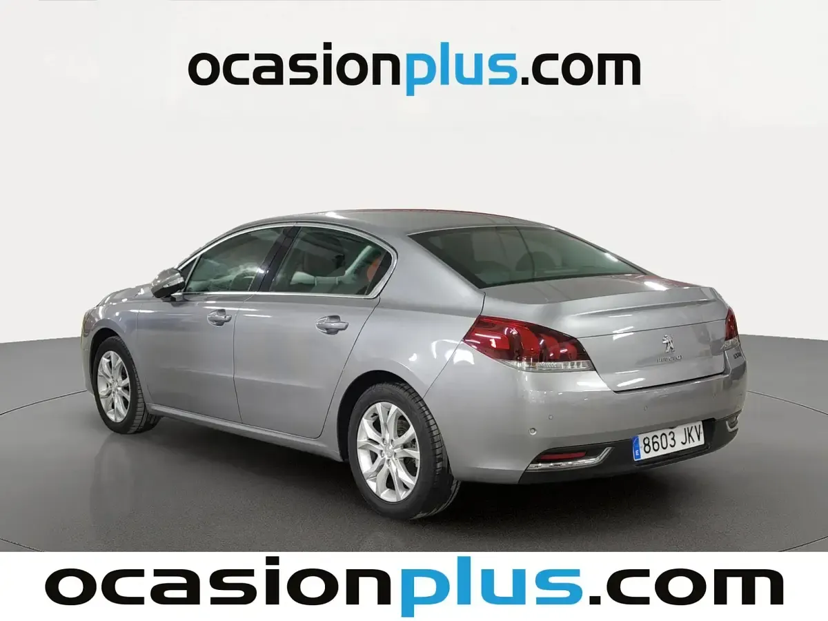 Usado Peugeot 508 Allure 150 CV (110 kW) 2015 Gris Berlina