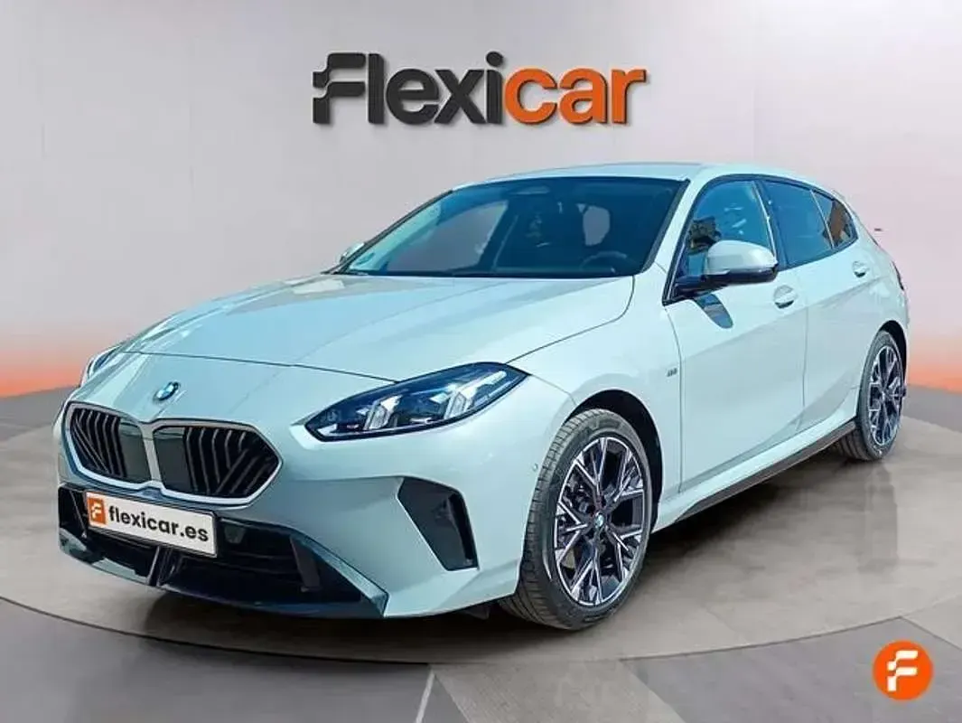 Usado BMW 120 170 CV (125 kW) 2025 Gris Utilitario