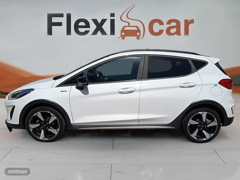 Usado Ford Fiesta Active 95 CV (69 kW) 2021 Blanco Utilitario
