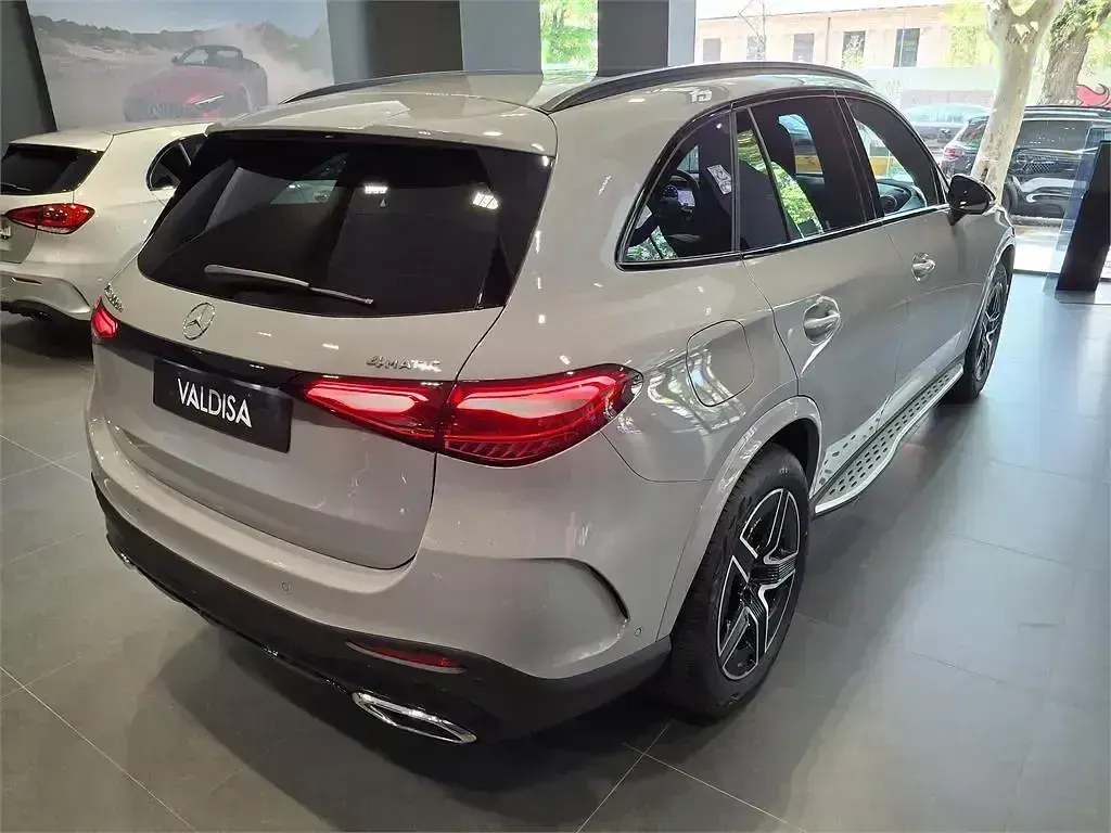 Nuevo Mercedes GLC300de 333 CV (244 kW) 2026 Gris SUV