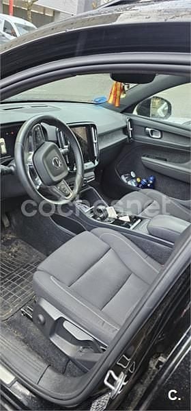 Usado Volvo XC40 Core 175 kW (238 CV) 2023 Eléctrico SUV