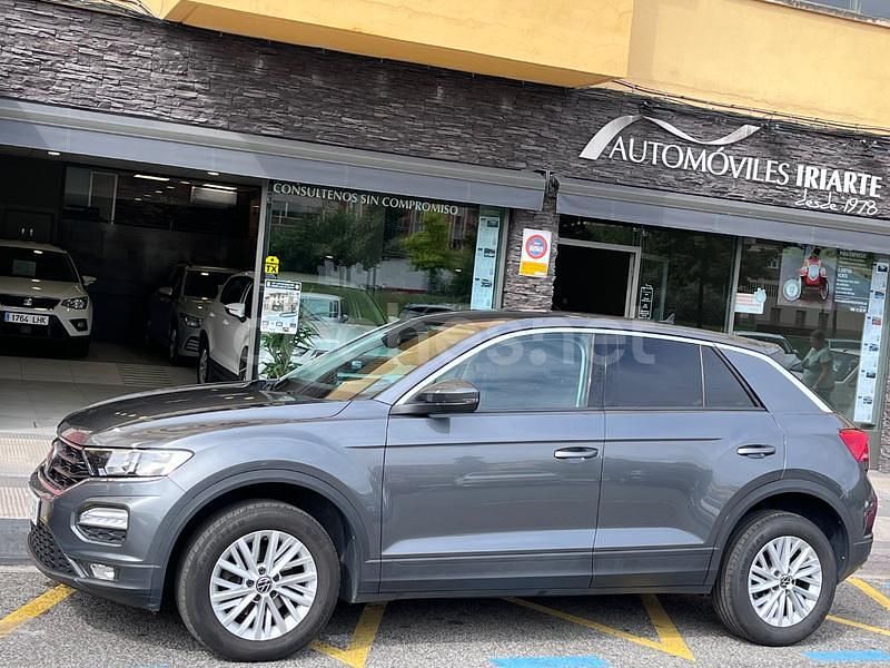 Gris / plata Usado 2021 VW T-Roc Edition SUV | 18.500 € (Precio justo) - Imagen 1/4