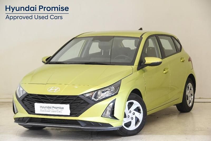 Verde Usado 2024 Hyundai i20 Utilitario | 13.190 € (Super precio) - Imagen 1/4