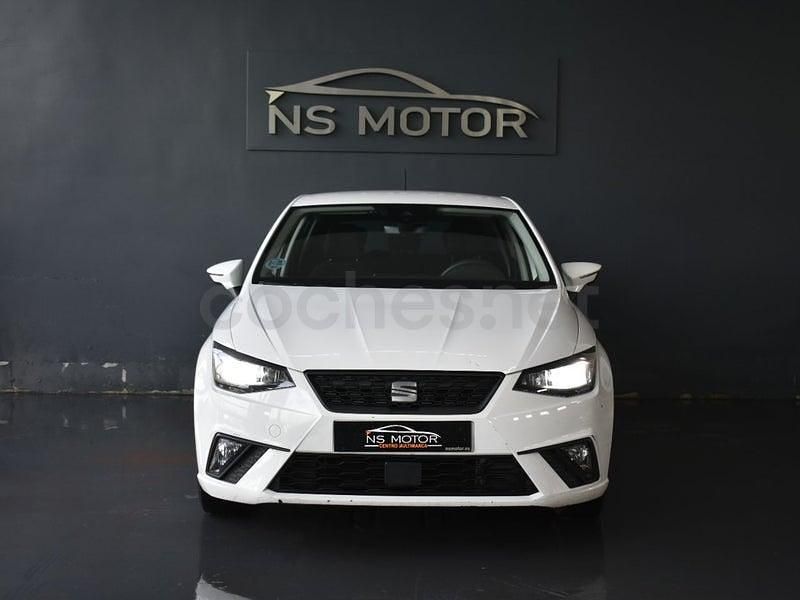 Usado Seat Ibiza Reference 80 CV (58 kW) 2023 Blanco Berlina