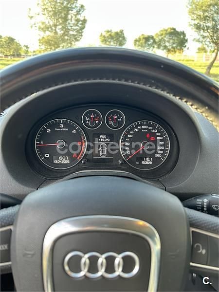 Usado Audi A3 Ambiente 140 CV (102 kW) 2008 Negro Utilitario