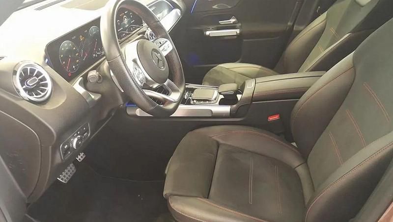 Usado Mercedes GLB200 150 CV (110 kW) 2023 Bronce SUV