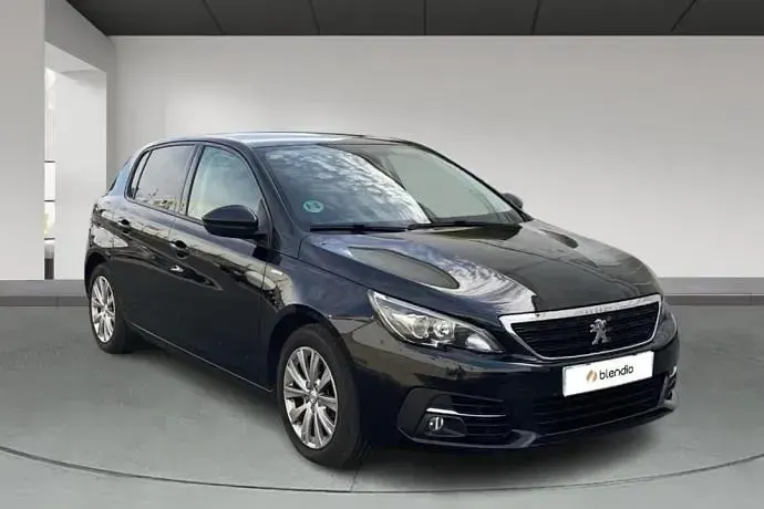 Usado Peugeot 308 130 CV (95 kW) 2018