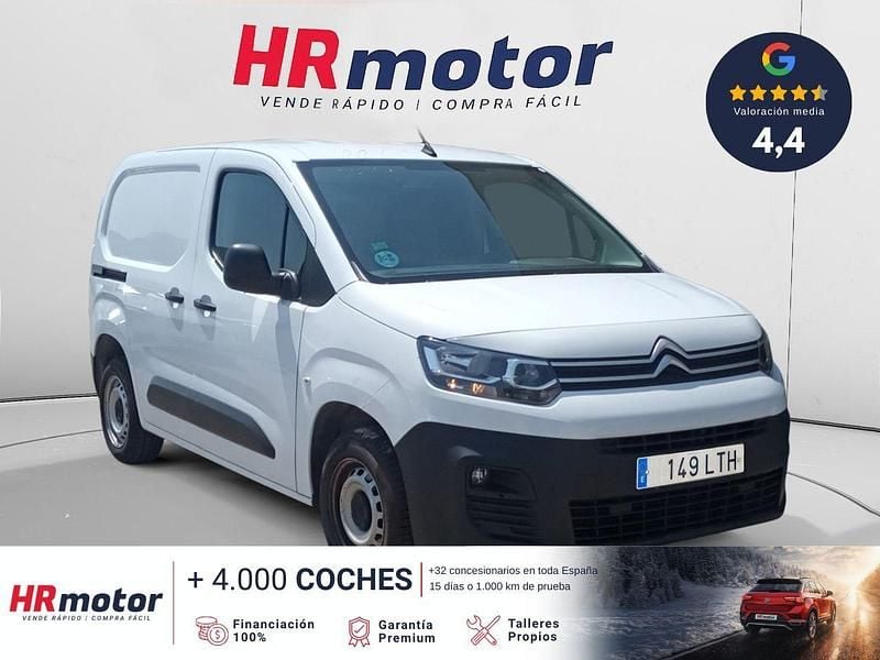 Usado Citroën Berlingo 100 CV (73 kW) 2021 Blanco Monovolumen