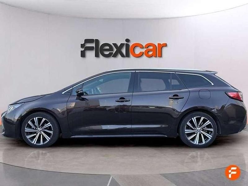 Usado Toyota Corolla Active 122 CV (89 kW) 2022 Marrón Familiar