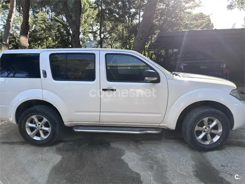 Usado Nissan Pathfinder SE 190 CV (139 kW) 2015 Blanco SUV