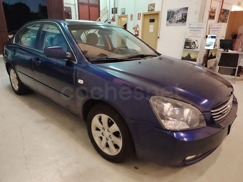 Usado Kia Magentis Active 140 CV (102 kW) 2009 Azul Berlina