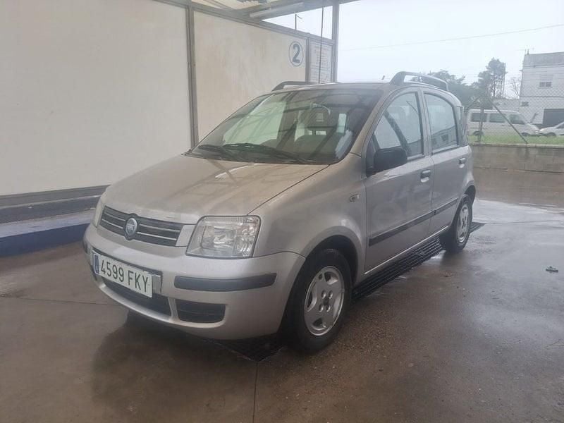 Usado Fiat Panda Dynamic 60 CV (44 kW) 2007 Gris / plata Utilitario