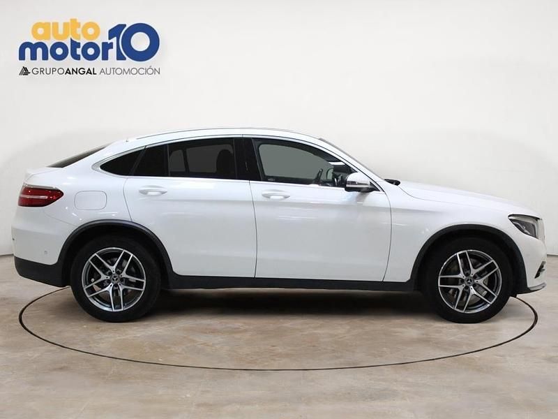 Usado Mercedes GLC220 170 CV (125 kW) 2018 Blanco SUV